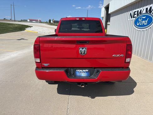 Used 2018 RAM 1500 Express w/ Express Value Package AWD/4WD image 5