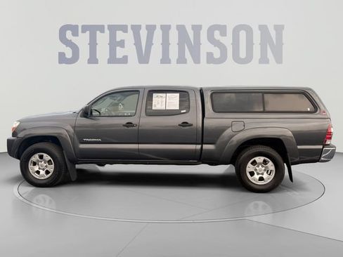 Used 2009 Toyota Tacoma 4x4 Double Cab w/ SR5 Pkg #2 image 2