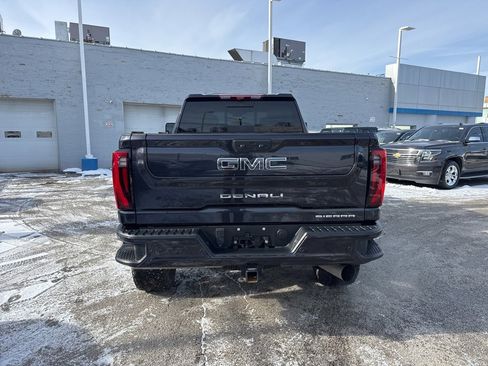 Used 2024 GMC Sierra 3500 Denali Ultimate image 6