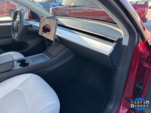 Used 2023 Tesla Model Y Performance image 52