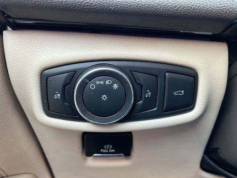 Used 2017 Lincoln MKZ Select w/ Select Plus Package image 25