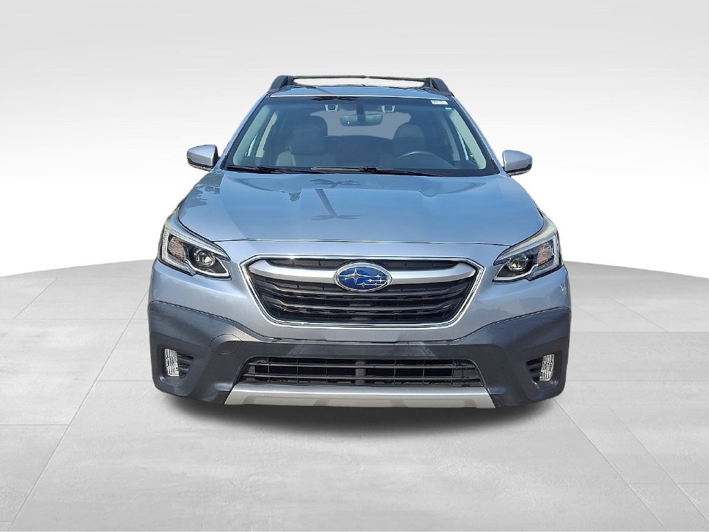 Used 2020 Subaru Outback Limited AWD/4WD image 2