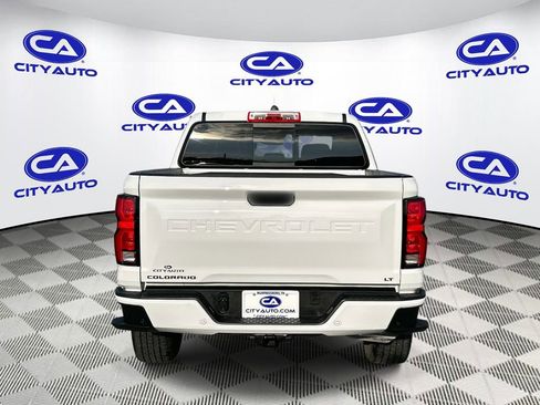 Used 2023 Chevrolet Colorado LT w/ LT Convenience Package III image 5