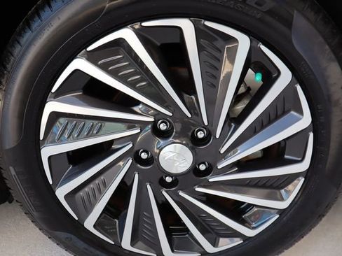 Used 2023 Hyundai Sonata SEL image 44