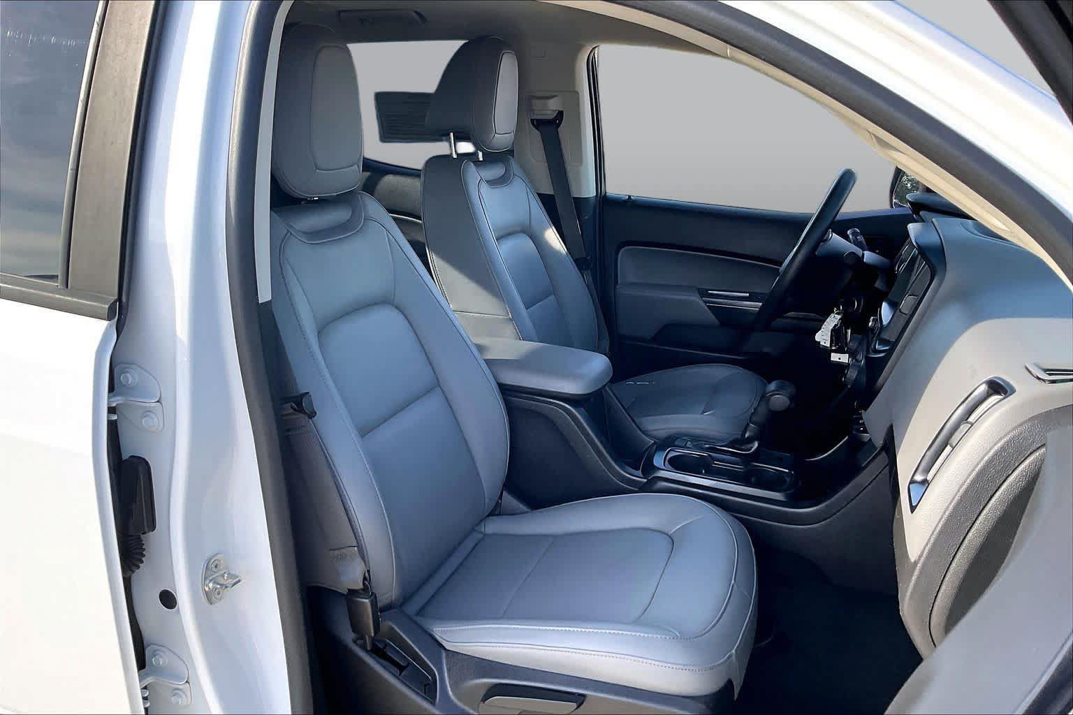 Used 2018 Chevrolet Colorado W/T w/ WT Convenience Package AWD/4WD image 9