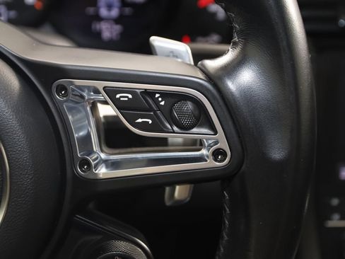 Used 2019 Porsche 911 Carrera T w/ Carrera T Interior Package image 53