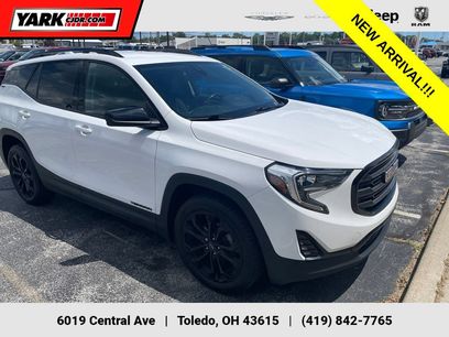 Used 2021 GMC Terrain SLE w/ Driver Convenience Package