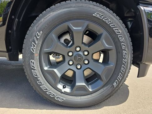 Used 2026 RAM 1500 Big Horn AWD/4WD image 9