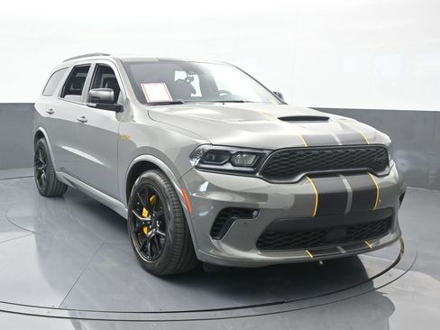 Used 2024 Dodge Durango SRT image 9