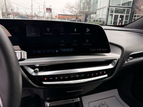 Used 2024 Cadillac Lyriq Sport image 48