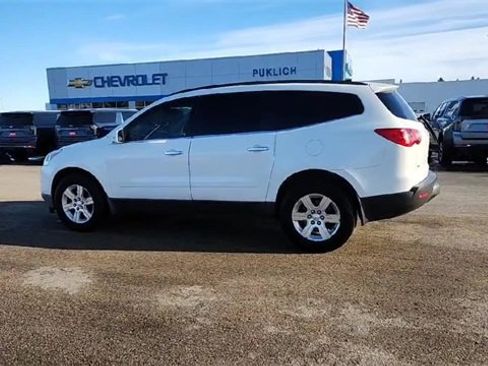 Used 2011 Chevrolet Traverse LT w/ Personal Connectivity Package image 5
