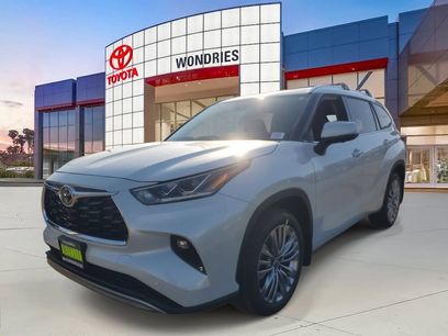 New 2026 Toyota Highlander Platinum