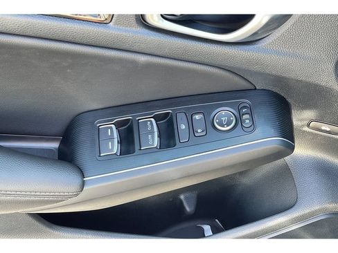 Used 2024 Honda Civic Touring image 12