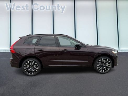 New 2026 Volvo XC60 T8 Ultra w/ Protection Package Premier AWD/4WD image 2