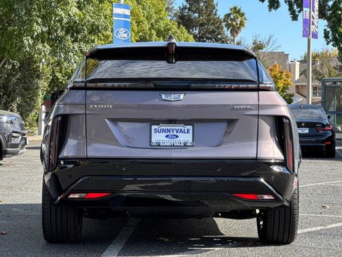 Used 2024 Cadillac Lyriq Sport AWD/4WD image 5