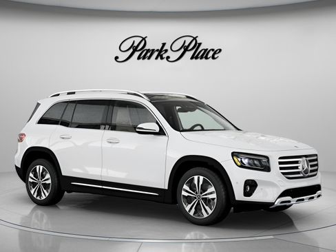 Used 2026 Mercedes-Benz GLB 250 image 31