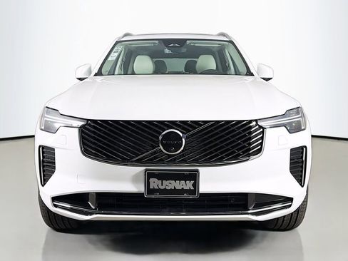 New 2026 Volvo XC90 T8 Ultra w/ Protection Package AWD/4WD image 2