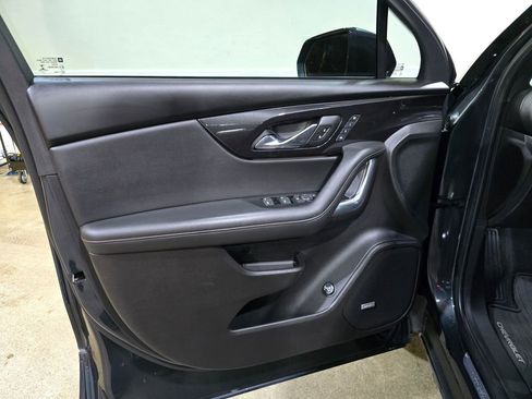 Used 2019 Chevrolet Blazer Premier w/ Sun and Wheels Package image 23