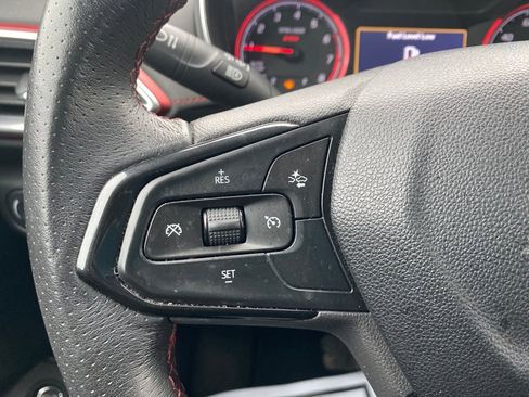 Used 2021 Chevrolet TrailBlazer RS w/ Sun and Liftgate Package image 26