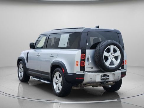 Used 2021 Land Rover Defender 110 SE AWD/4WD image 3