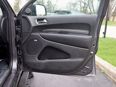 Used 2018 Dodge Durango R/T w/ Blacktop Package AWD/4WD image 32