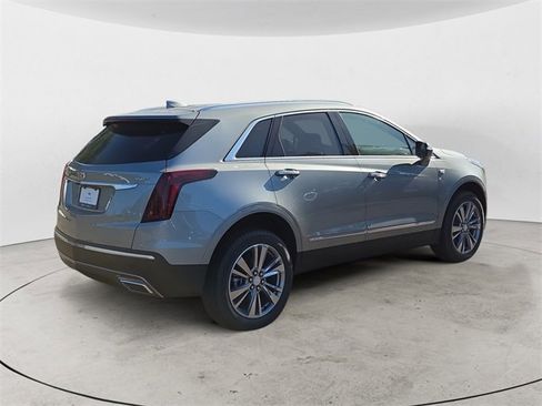 New 2025 Cadillac XT5 Premium Luxury image 5