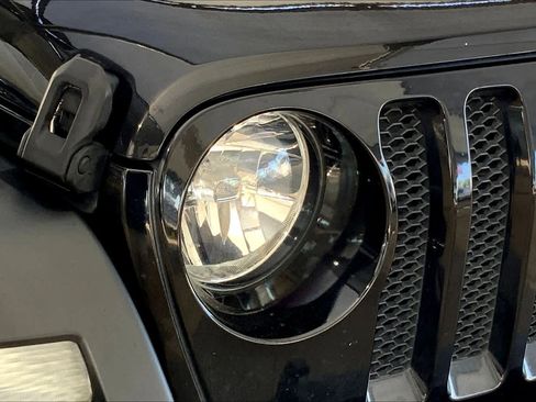 Used 2020 Jeep Wrangler Sport image 52