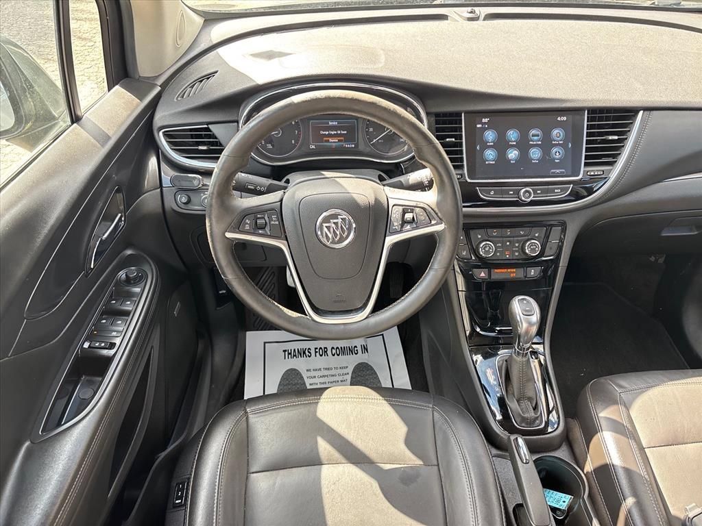 Used 2018 Buick Encore Premium AWD/4WD image 24