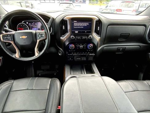 Used 2023 Chevrolet Silverado 2500 High Country AWD/4WD image 16