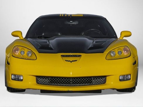 Used 2006 Chevrolet Corvette Coupe image 3