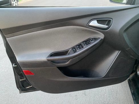 Used 2014 Ford Focus SE image 14