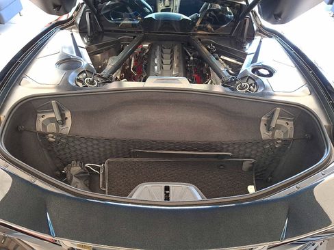 Used 2022 Chevrolet Corvette Stingray Premium Cpe w/ Z51 Performance Package RWD image 26