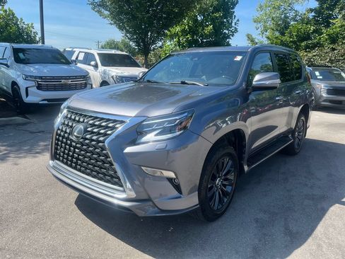 Used 2021 Lexus GX 460 Premium w/ Accessory Package AWD/4WD image 4