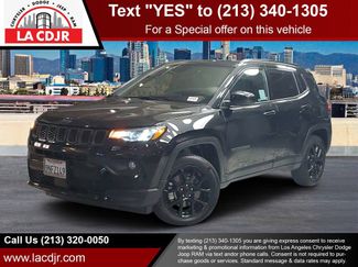 Used 2024 Jeep Compass Latitude w/ Altitude Special Edition video 1