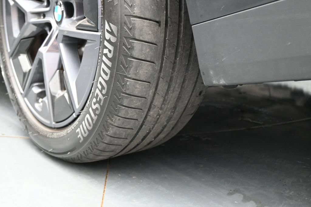 Used 2025 BMW i4 eDrive40 w/ Premium Package RWD image 29