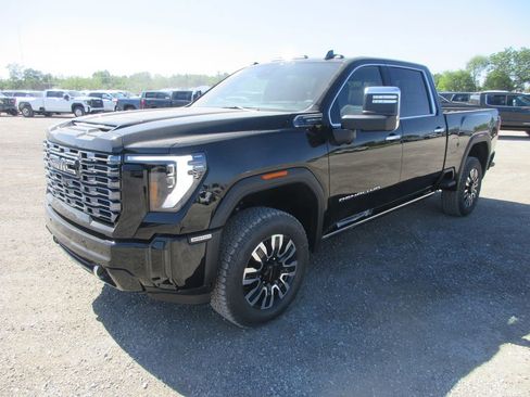 New 2026 GMC Sierra 2500 Denali Ultimate w/ Max Trailering Package AWD/4WD image 11