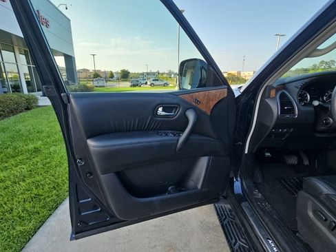 Used 2023 Nissan Armada SL w/ Cargo Package RWD image 12