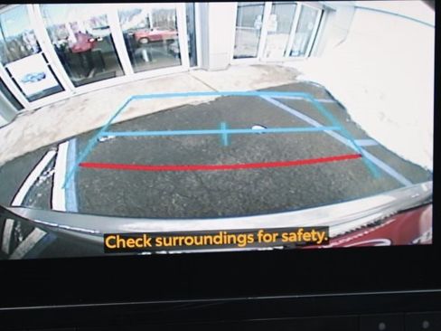 Certified 2025 Toyota Highlander XLE image 14