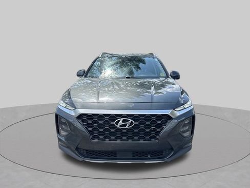 Used 2019 Hyundai Santa Fe SEL FWD image 2
