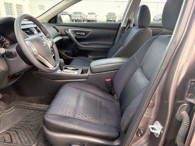 Used 2017 Nissan Altima 2.5 S w/ Power Driver Seat Package FWD image 11