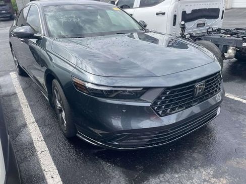 Used 2023 Honda Accord EX-L image 1
