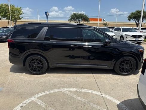Certified 2025 Kia Carnival SX Prestige FWD image 5