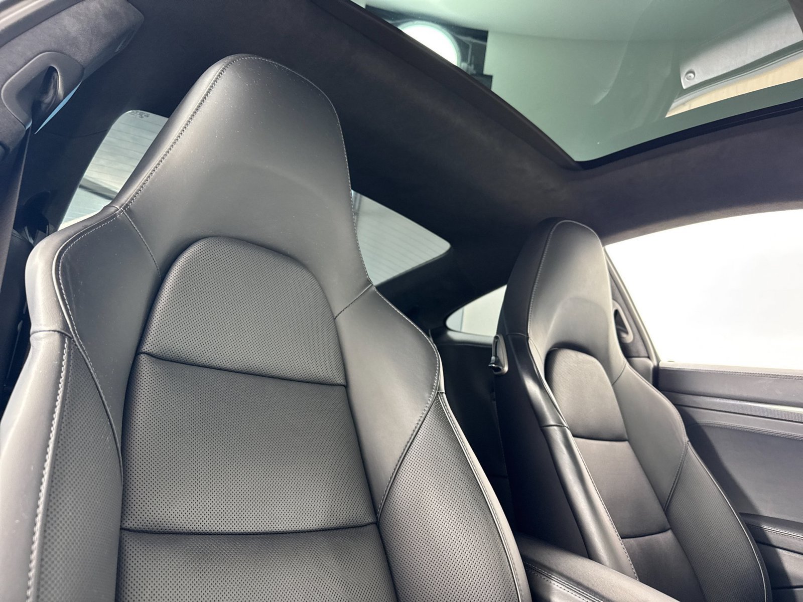 Used 2019 Porsche 911 Turbo S AWD/4WD image 16