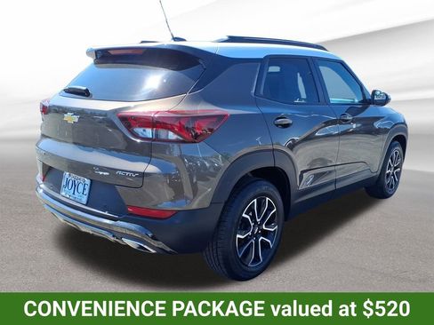 Certified 2022 Chevrolet TrailBlazer ACTIV w/ Sun and Liftgate Package FWD image 6