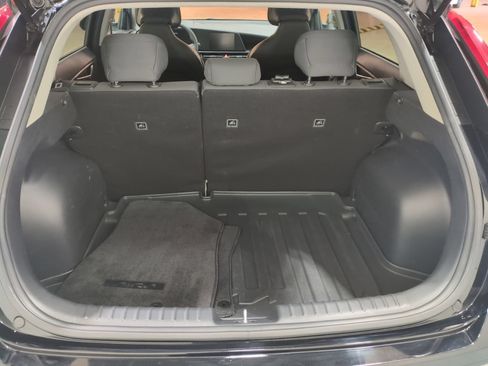 Certified 2023 Kia Niro LX FWD image 12