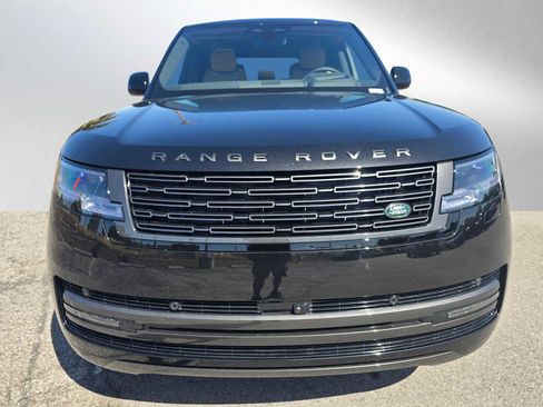 New 2026 Land Rover Range Rover Long Wheelbase SE AWD/4WD image 8