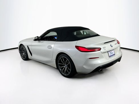 Used 2022 BMW Z4 sDrive30i w/ Driving Assistance Package image 7