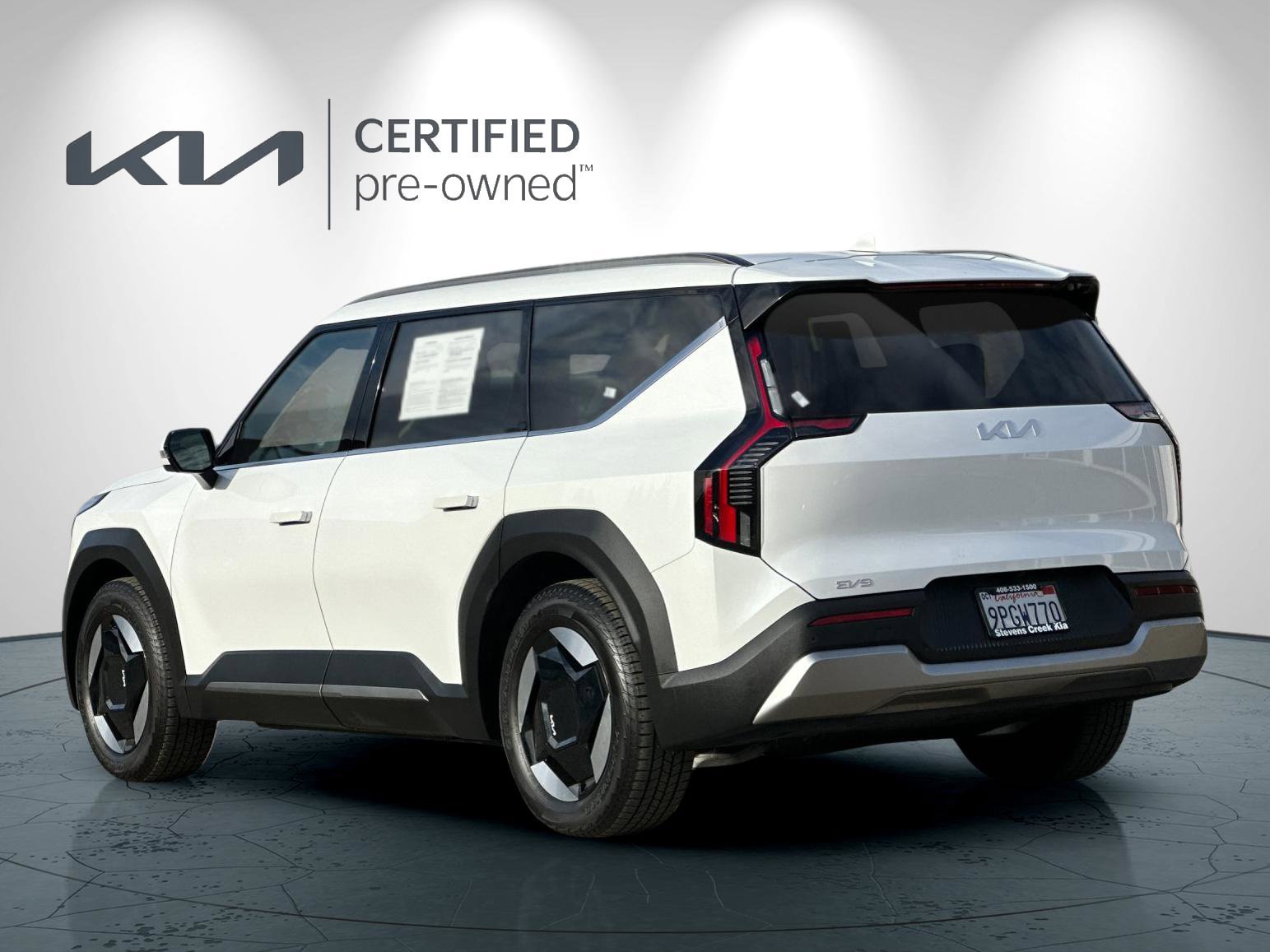 Certified 2024 Kia EV9 Wind AWD/4WD image 6
