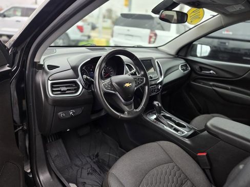 Used 2019 Chevrolet Equinox LT FWD image 1
