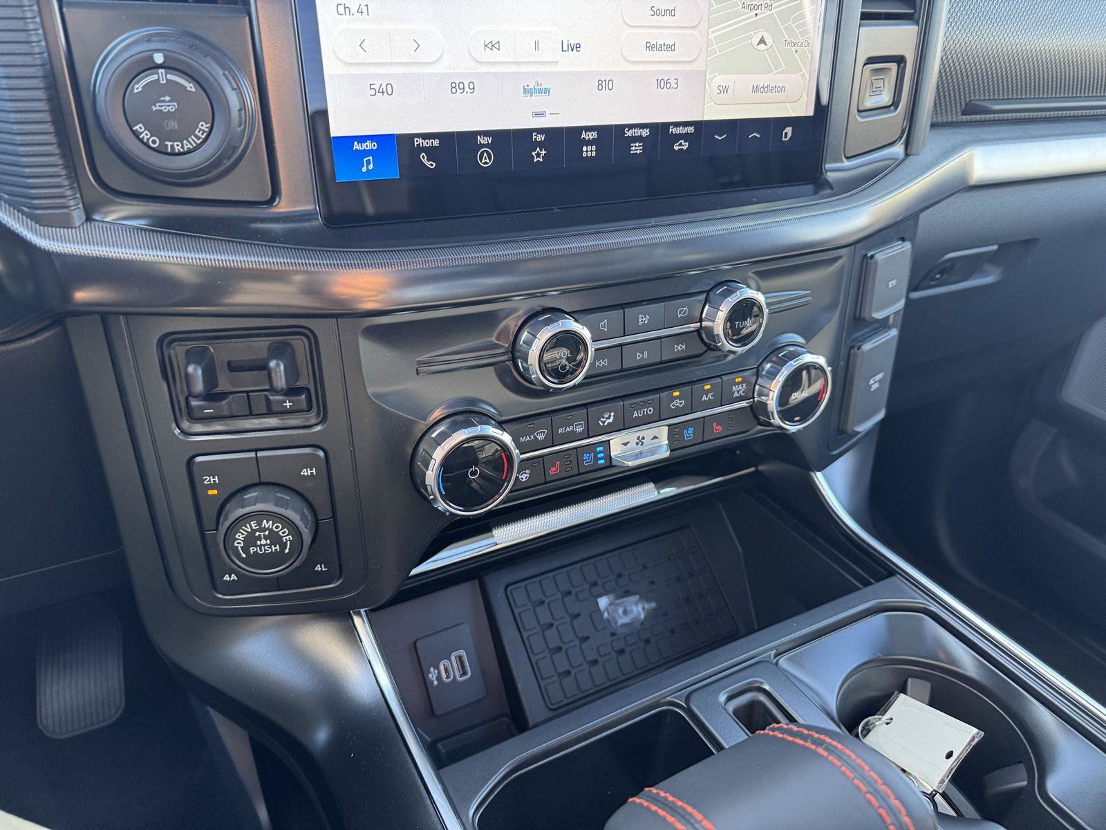 New 2026 Ford F150 Raptor AWD/4WD image 27